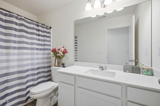 944 Berkeley Glen Road, Zebulon, NC 27597