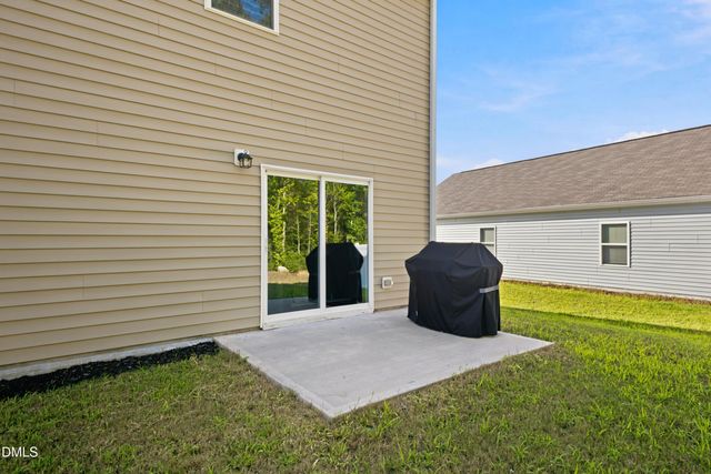 944 Berkeley Glen Road, Zebulon, NC 27597