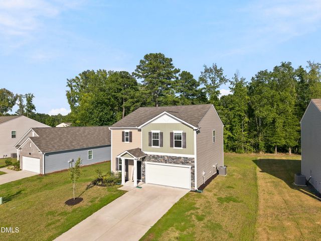 944 Berkeley Glen Road, Zebulon, NC 27597