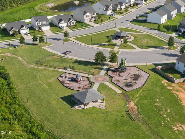 944 Berkeley Glen Road, Zebulon, NC 27597
