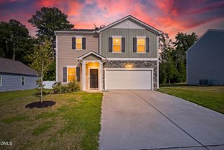 944 Berkeley Glen Road, Zebulon, NC 27597