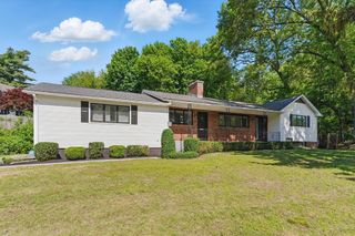 74 Springfield St, Springfield, MA 01107
