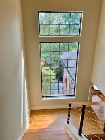 9126 Cochran Heights Drive, Dallas, TX 75220