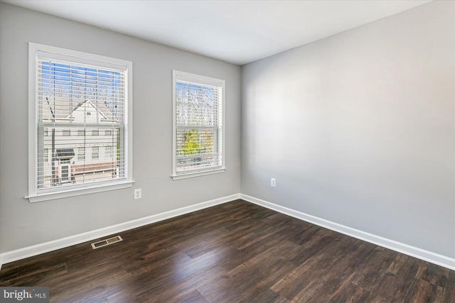 7523 HOLLY RIDGE DR, Glen Burnie, MD 21060