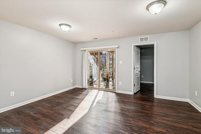 7523 HOLLY RIDGE DR, Glen Burnie, MD 21060