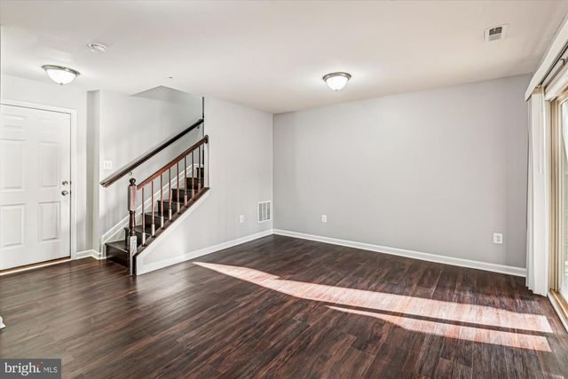 7523 HOLLY RIDGE DR, Glen Burnie, MD 21060