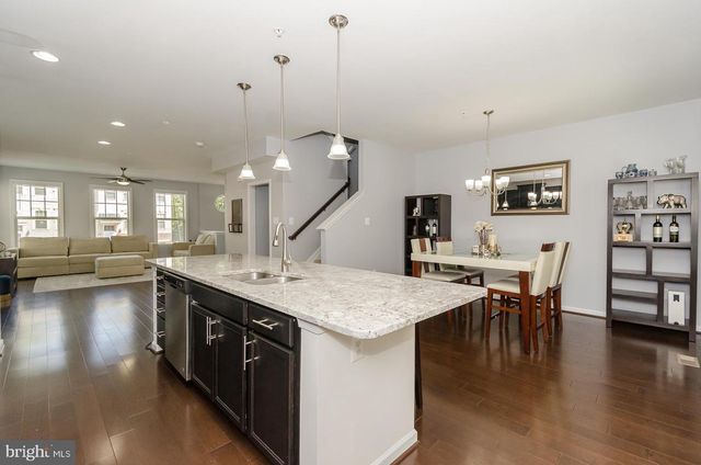 7523 HOLLY RIDGE DR, Glen Burnie, MD 21060