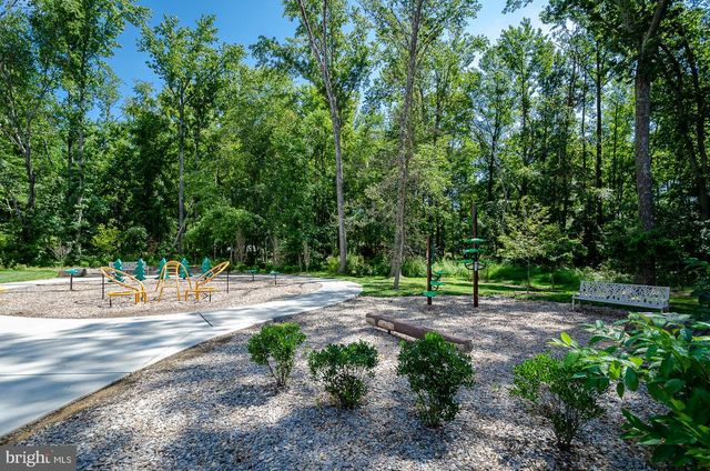 7523 HOLLY RIDGE DR, Glen Burnie, MD 21060