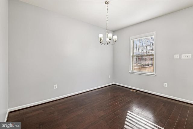 7523 HOLLY RIDGE DR, Glen Burnie, MD 21060