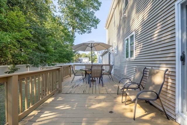 95 Prospect Ter, Brockton, MA 02301