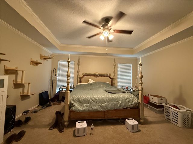 500 Evergreen Drive, Hurst, TX 76054