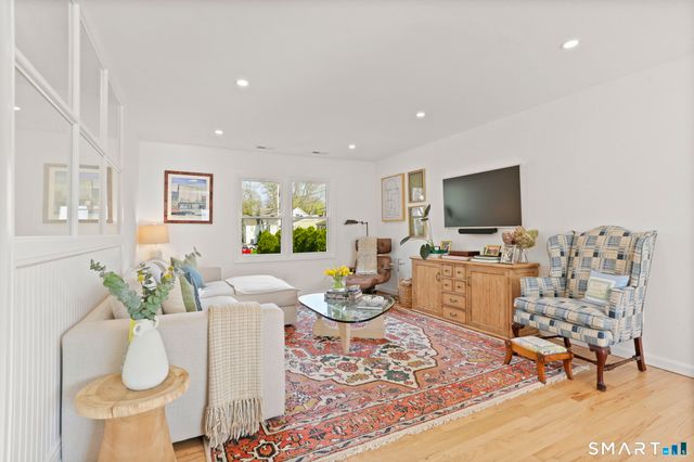 9 Clifford Street, Norwalk, CT 06853