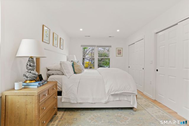 9 Clifford Street, Norwalk, CT 06853