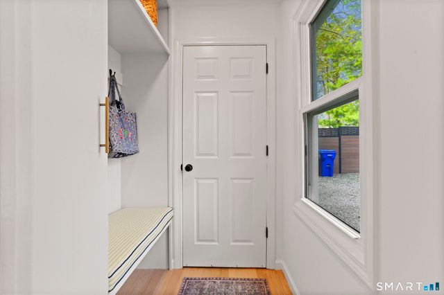 9 Clifford Street, Norwalk, CT 06853