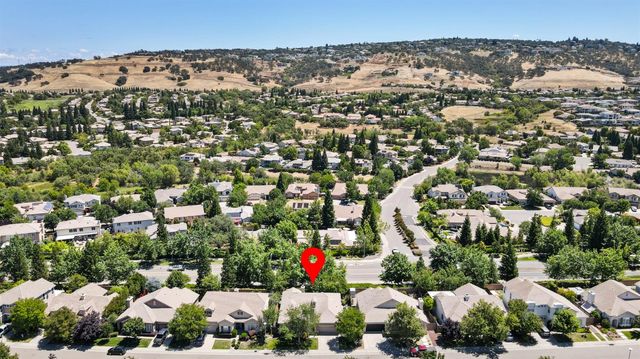 800 Morningside Dr, Folsom, CA 95630