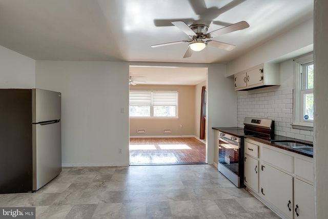 317 TIMBERLINE DR, Mount Laurel, NJ 08054