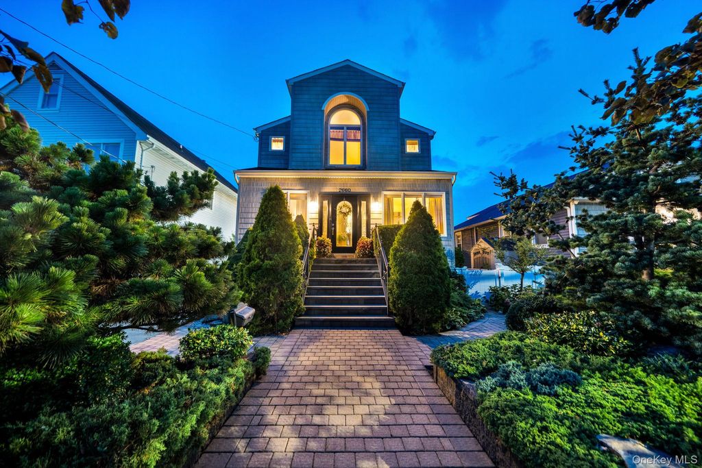 2660 Riverside Drive, Wantagh, NY 11793 — exterior