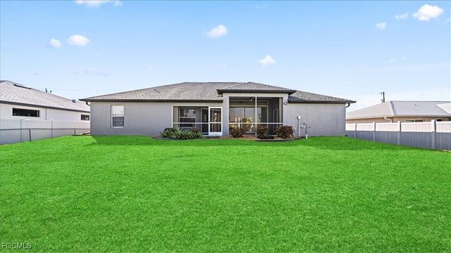 1225 SW 38th TER, Cape Coral, FL 33914