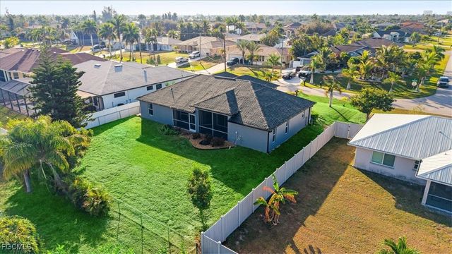 1225 SW 38th TER, Cape Coral, FL 33914