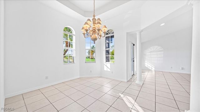 1225 SW 38th TER, Cape Coral, FL 33914