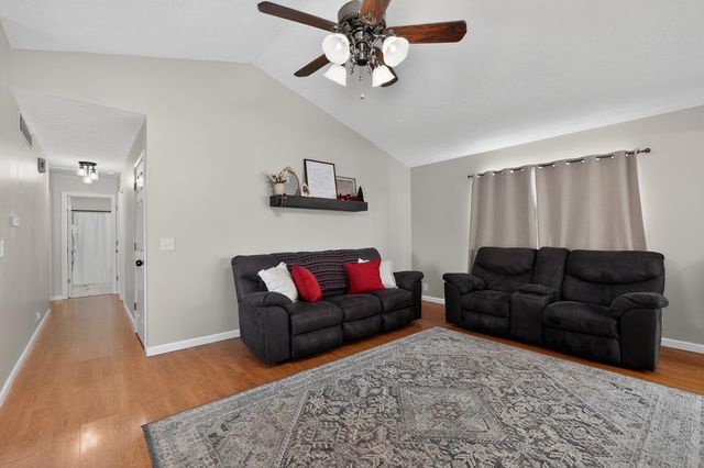 341 Harvest Way, Crittenden, KY 41030