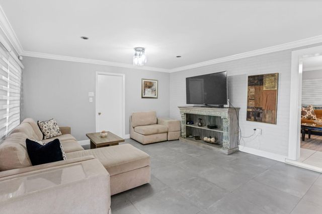 1701 NE 63rd Court, Fort Lauderdale, FL 33334