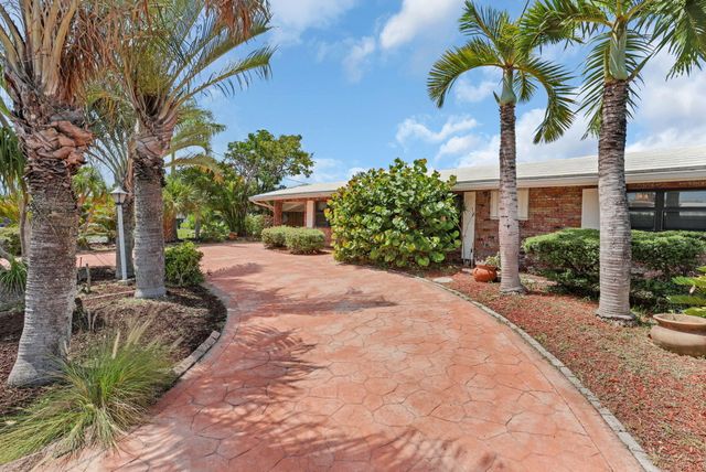 1701 NE 63rd Court, Fort Lauderdale, FL 33334