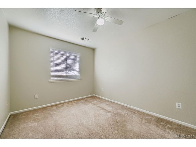 1038 Winona Cir, Loveland, CO 80537