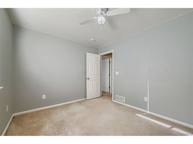 1038 Winona Cir, Loveland, CO 80537