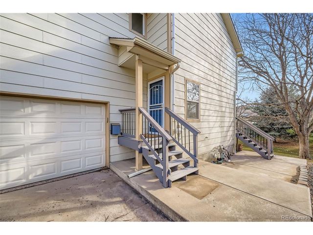 1038 Winona Cir, Loveland, CO 80537