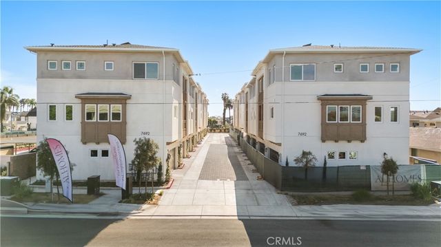 7692 9th Street 104, Buena Park, CA 90621
