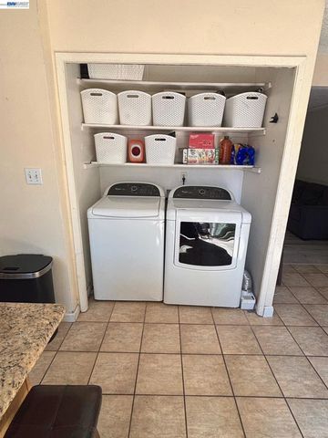 36602 Rabo Ter, Fremont, CA 94536