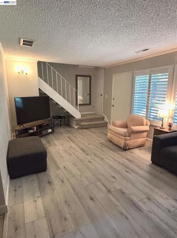 36602 Rabo Ter, Fremont, CA 94536