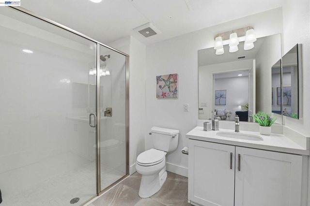 42111 Osgood Rd 208, Fremont, CA 94539