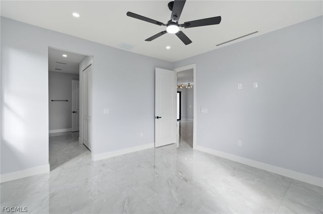 806 Fred AVE N, Lehigh Acres, FL 33971