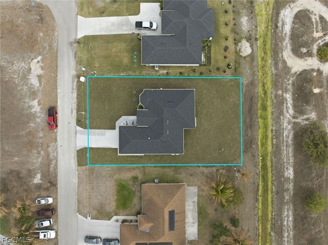 806 Fred AVE N, Lehigh Acres, FL 33971