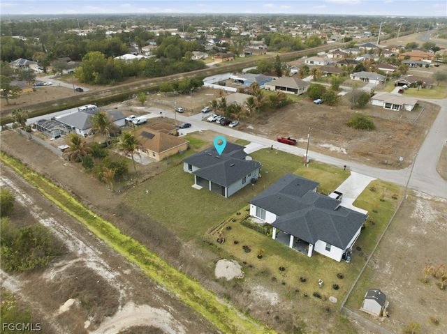806 Fred AVE N, Lehigh Acres, FL 33971