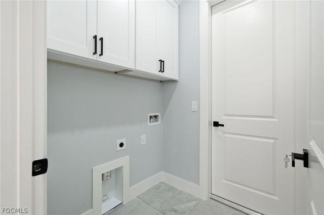 806 Fred AVE N, Lehigh Acres, FL 33971