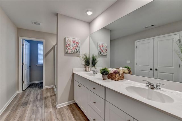 4335 Magpie Drive, Hoschton, GA 30548