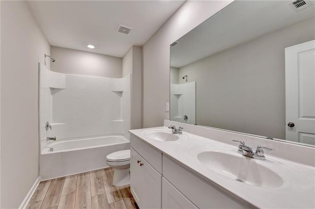 4335 Magpie Drive, Hoschton, GA 30548