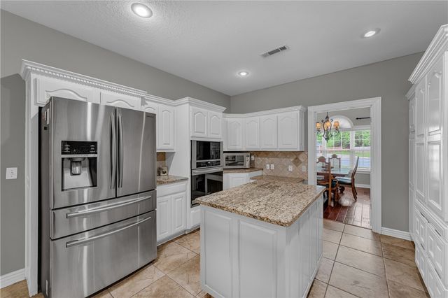 3815 Compton Place, Springdale, AR 72762