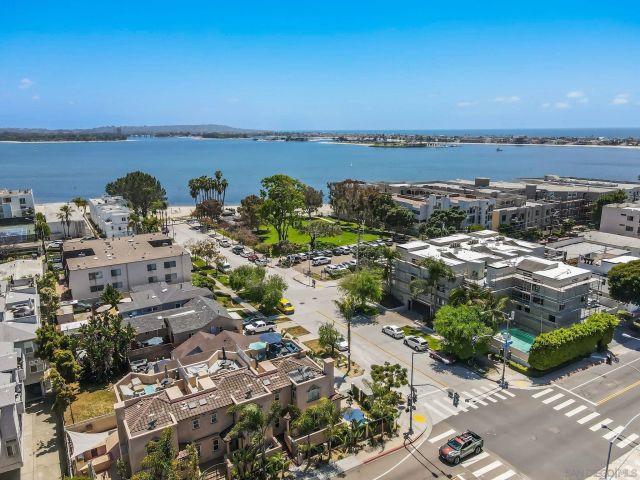 1311-15 Pacific Beach Dr, San Diego, CA 92109