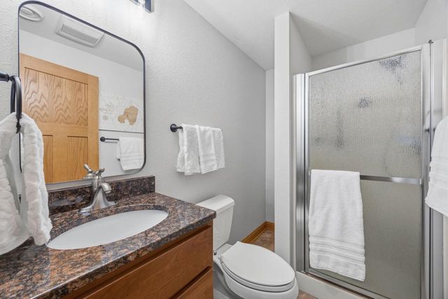 N4235 HILLSIDE Lane, Cambridge, WI 53523