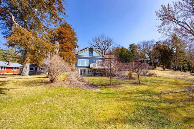N4235 HILLSIDE Lane, Cambridge, WI 53523