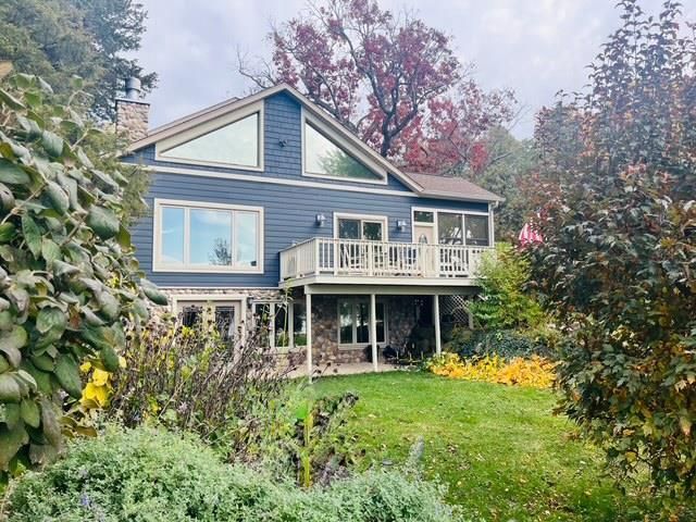 N4235 HILLSIDE Lane, Cambridge, WI 53523