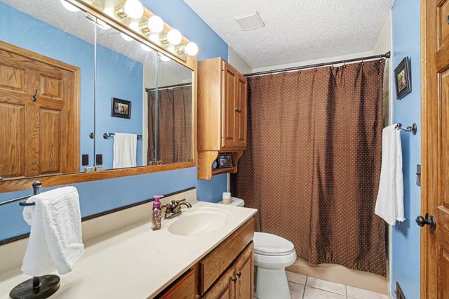 12405 Villaburne Drive, Burnsville, MN 55337