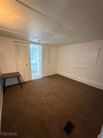 248 Flame LN, North Fort Myers, FL 33917