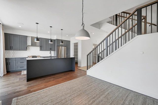 1077 BROOKWOOD DRIVE, Green Bay, WI 54304