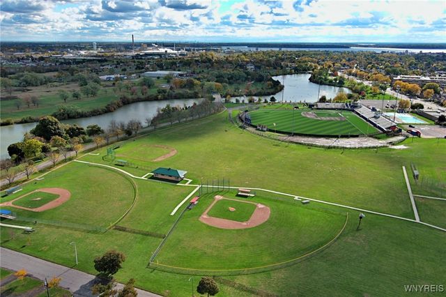 2945 Michigan Avenue, Niagara Falls, NY 14305