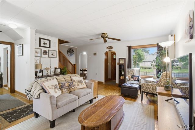 2945 Michigan Avenue, Niagara Falls, NY 14305